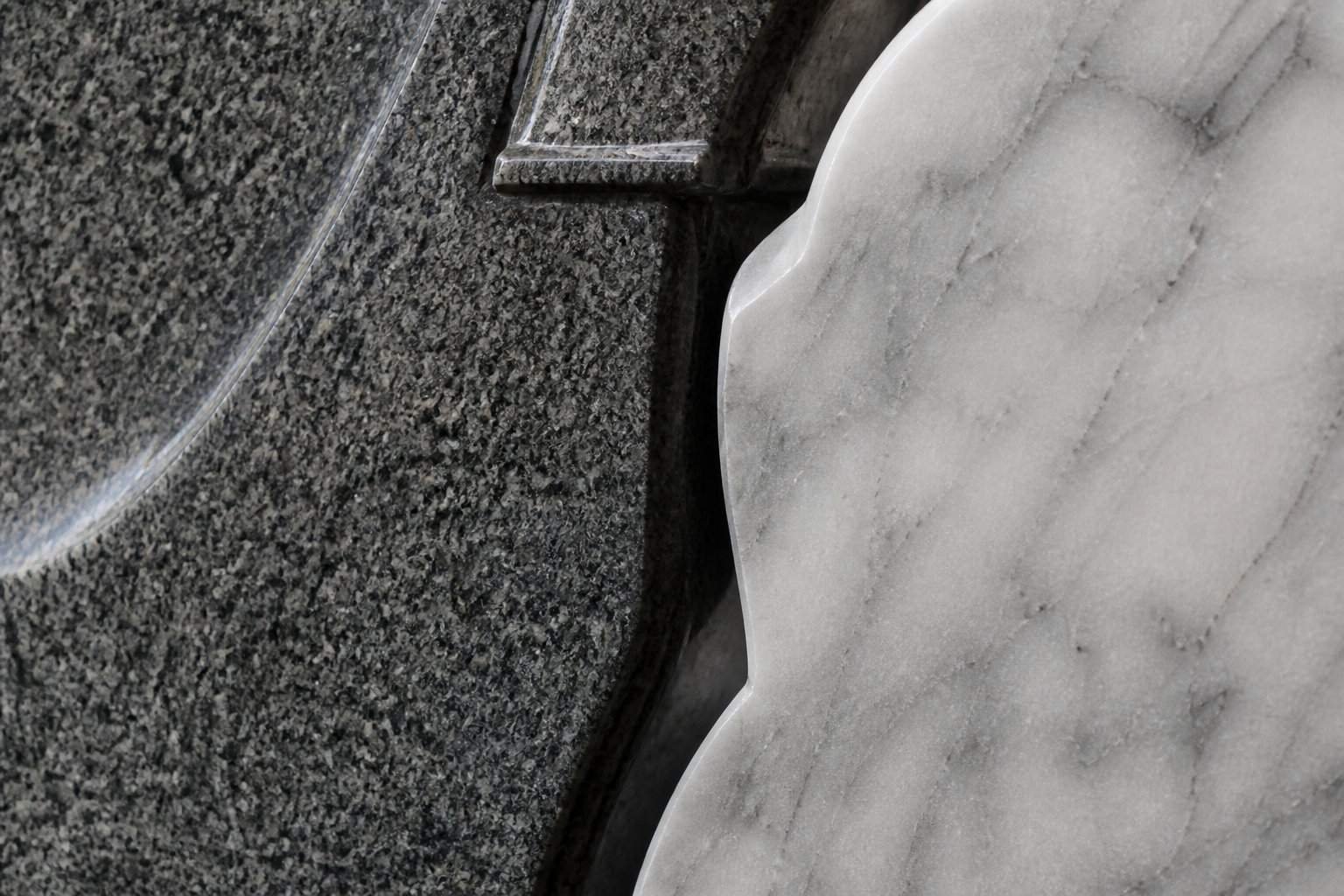 Anatomie technique et composition du monument funéraire