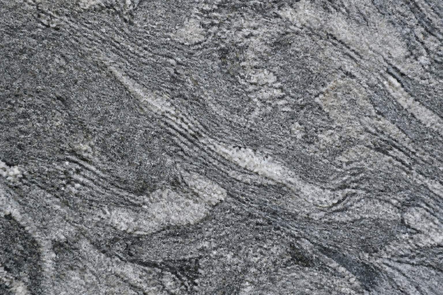 Choisir les matériaux pour un monument pérenne et esthétique