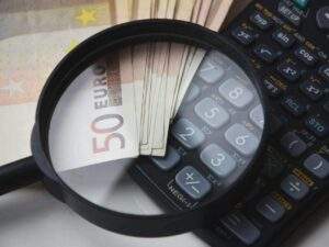 Pierres Tombales 41 billets-calculette-loupe