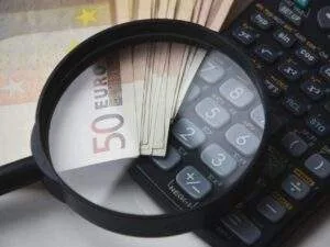 billets-calculette-loupe