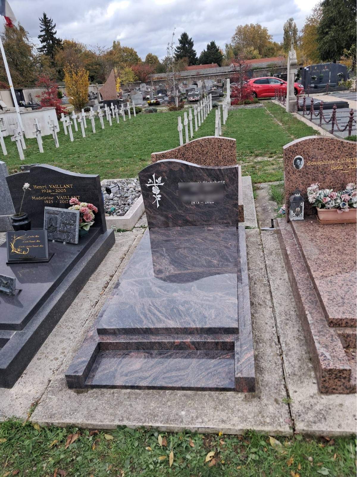 Pierres Tombales 42 Mireille D.