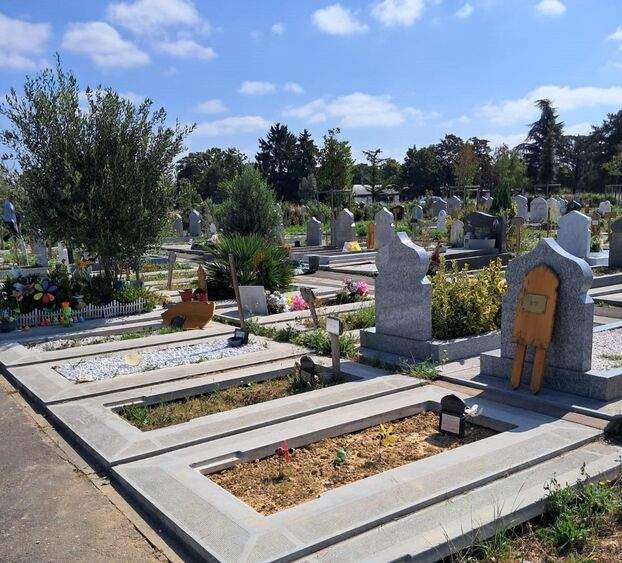 Vue du carré musulman du cimetière intercommunal de Valenton (94)